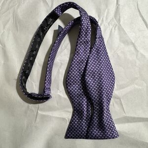 Brooks Brothers Makers & Merchants Bow Tie Navy Purple Geometric  131/4 - 16 1/2